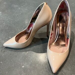 Ted Baker London Kaawa Nude Pumps